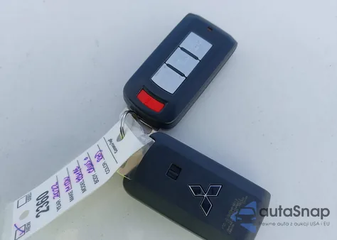 2022 Mitsubishi Eclipse Cross из США, поврежденный, VIN JA4ATWAA5NZ002605